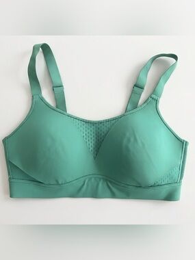 Victoria’s Secret VSX Featherweight Max High Impact Sports Bra Green 36C